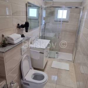 Najam do sezone Strožanac 1 soba osiguran parking