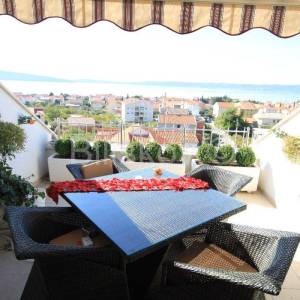 Najam, K. Kambelovac, luksuzan stan, 2 spavaće sobe, pogled