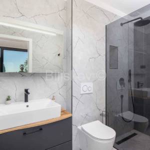 Najam Kaštel Kambelovac bazen lux 4 sobe