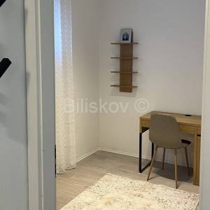 Najam, kuća ,parking, Japirko Solin