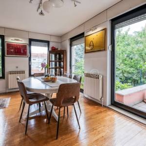 Najam, Medvešćak, dvojna kuća, 3 parking mjesta, terasa