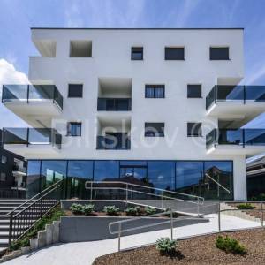 Najam, novogradnja, Dugo Selo, poslovni prostor