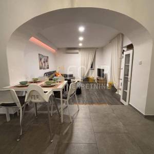 Najam, Opatija, 100m2, 2s+db, namješten stan, terasa