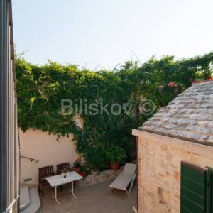 Najam, prekrasna kuća, Mirca, otok Brač