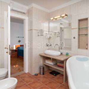 Najam, prekrasna kuća, Mirca, otok Brač