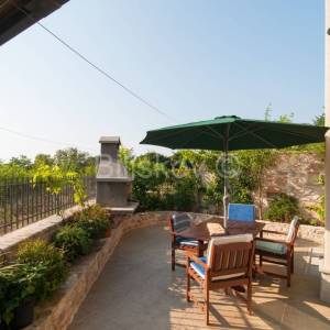 Najam, prekrasna kuća, Mirca, otok Brač