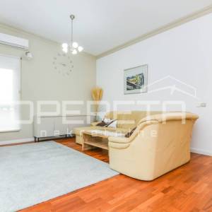 Najam, Stan, Jelenovac, Jelenovački potok, 3s, 95m2