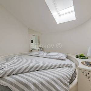 Najam, Zagreb, blizina Kvaternikov trg, dvoetažni stan 120 m²