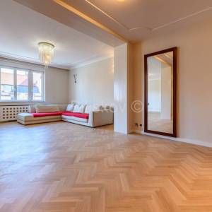 Najam, Zagreb, četverosoban stan, Trg bana Jelačića