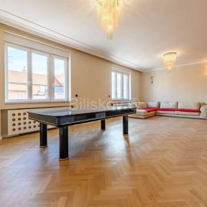 Najam, Zagreb, četverosoban stan, Trg bana Jelačića