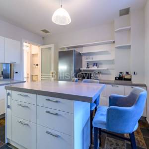 Najam, Zagreb, Donji Grad, poslovni prostor, Trg bana Josipa Jelačića