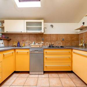 Najam, Zagreb, Peščenica, samostojeća kuća prizemnica, garaža