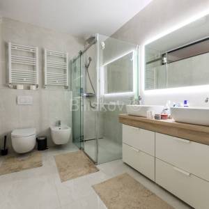 Najam, Zagreb, Sveti Duh, luksuzan peterosoban stan, urbana vila