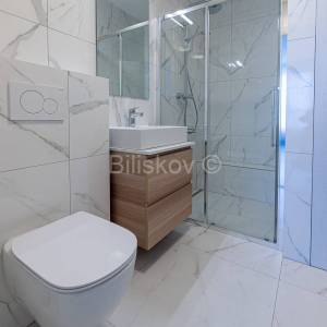 Najam, Zagreb, Sveti Duh, luksuzan dvoetažan stan s parkingom, vrt 