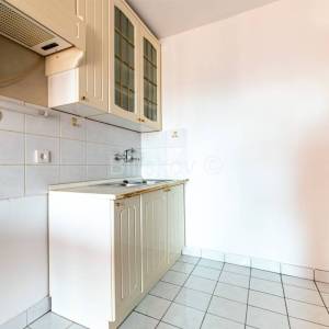 Najam,Zagreb,Črnomerec, trosobni stan 40m², 4.kat, lift, garaža + PM