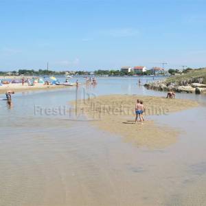 NIN-ZATON, 1323m2, TOP LOKACIJA!