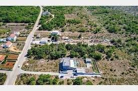 NIN-ŽERAVA-5000m2 građevinsko zemljište