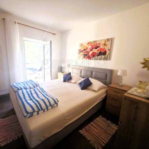 Njivice prodaja apartmana – odlična lokacija!