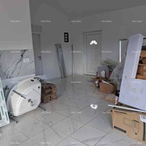 Nova kuća s bazenom u okolici Svetvinčenta