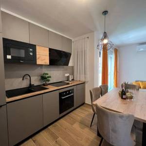 Novalja, 160m2, mirna oaza Novalje, S1