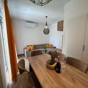 Novalja, 160m2, mirna oaza Novalje, S1