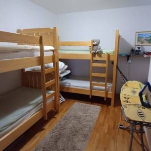 Novalja, apartman, visoko prizemlje 62m2+kućni vrt, 150m do plaže