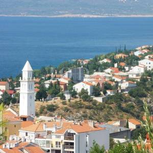 NOVI VINODOLSKI, stan 2S+DB sa pogledom na more