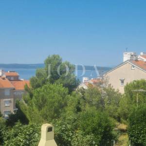 NOVI VINODOLSKI, stan 2S+DB sa pogledom na more