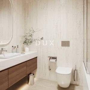 NOVI VINODOLSKI – stan od 72m² u ekskluzivnom resortu, prvi red do mora s privatnom plažom