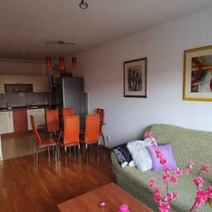 Novi Zagreb-Jaruščica, 2S stan sa spremištem + garažno parkirno mjesto