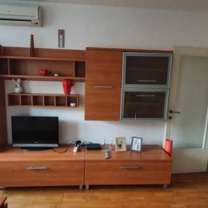 Novi Zagreb-Jaruščica, 2S stan sa spremištem + garažno parkirno mjesto