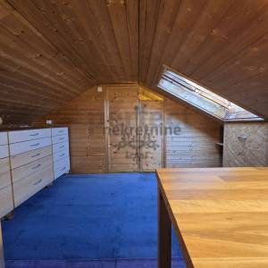 Novi Zagreb-Kajzerica, 4-sob. stan 100m2 + galerija (moguća dva stana)