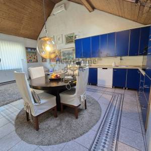 Novi Zagreb-Kajzerica, 4-sob. stan 100m2 + galerija (moguća dva stana)