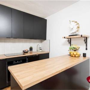 Novi Zagreb-Sopot, adaptiran 3-sobni stan 50m2, blizina svih sadržaja