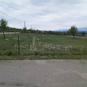 NOVIGRAD-PALJUV-ATRAKTIVNO GRAĐEVINSKO ZEMLJIŠTE 1035m2