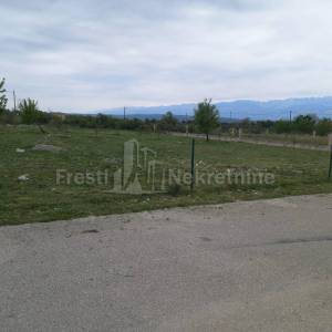 NOVIGRAD-PALJUV-ATRAKTIVNO GRAĐEVINSKO ZEMLJIŠTE 1035m2