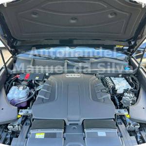 NOVO Audi Q8 50 TDI V6 quattro Aut. S line 286 KS, ZRAČNI+KAM+GR SJED+PANO+ASIST