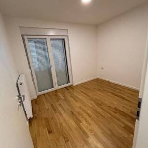 NOVOGRADNJA-Retkovec, dvoetažni stan s parkirnim mjestom, zaseban ulaz