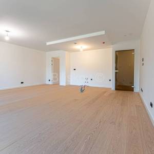 Novogradnja, Ribnjak, četverosoban stan, loggia, GPM