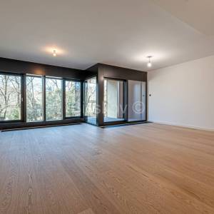 Novogradnja, Ribnjak, četverosoban stan, loggia