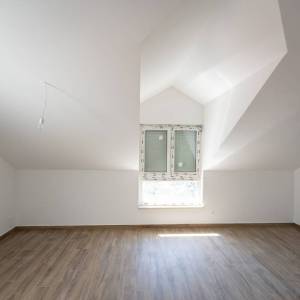 Novogradnja u blizini Cavtata