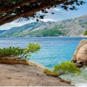 NOVOGRADNJA U MAKARSKOJ - 4 SOBNI LUKSUZNI STAN