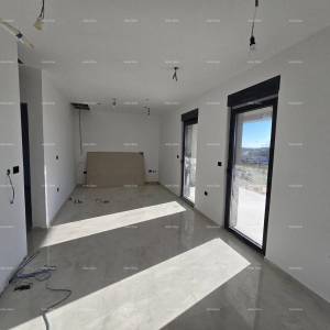 Novogradnja u Žminju.