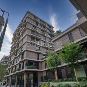 Novogradnja, Zagreb, Donji grad, četverosoban stan, loggia