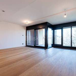 Novogradnja, Zagreb, Gornji grad, Ribnjak, peterosoban stan, GPM