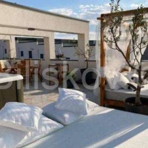 Novoizgrađena luksuzna vila u Okrugu Gornjem, prodaja