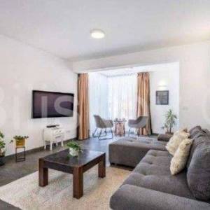 Novoizgrađena luksuzna vila u Okrugu Gornjem, prodaja