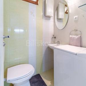 Novonamješten stan,  najam, Split Grad