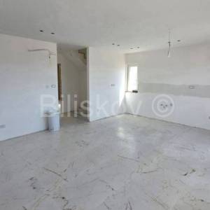 Novouređen stan s pogledom na more - Trogir, Okrug