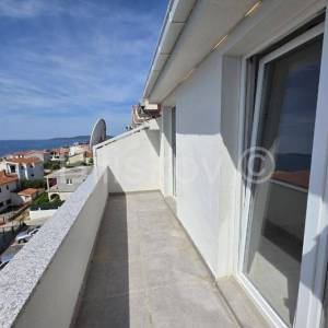 Novouređen stan s pogledom na more - Trogir, Okrug